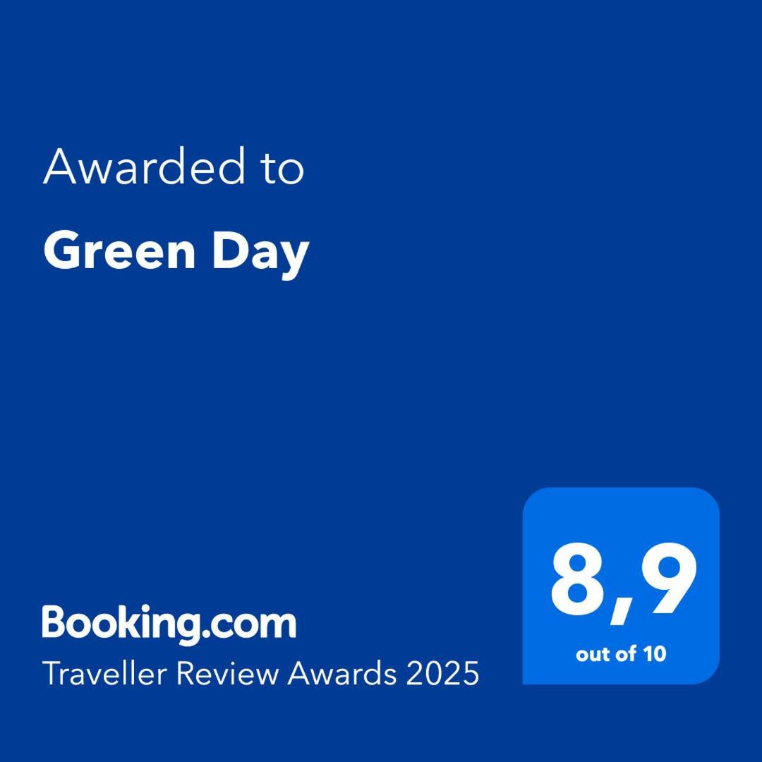 Green Day Novigrad Istria 外观 照片